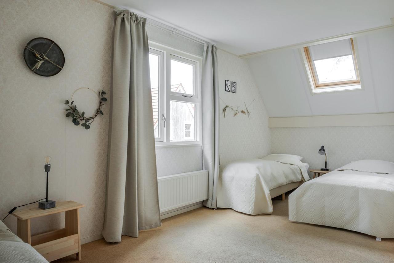 Beautiful English Villa With Hottub Zuidwolde  Kültér fotó